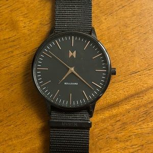 MVMT watch